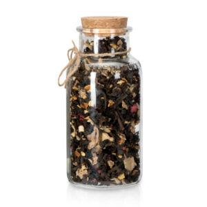 Чай черный, с соком имбиря, кусочками апельсина и малины