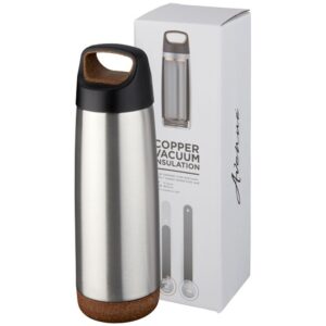 серебристый