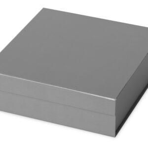 серебристый