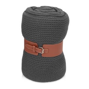 темно-серый, коричневый